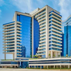 The First Collection Business Bay **** Dubaj